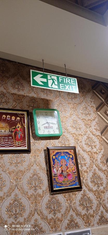 Hotel Ravi Residency Jalandhar Bagian luar foto