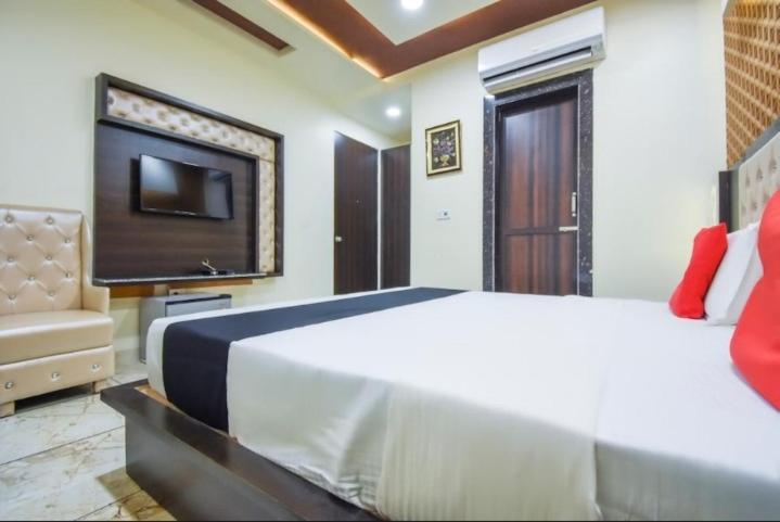 Hotel Ravi Residency Jalandhar Bagian luar foto