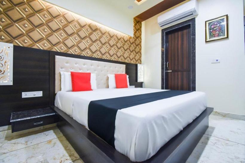 Hotel Ravi Residency Jalandhar Bagian luar foto